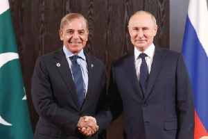 Prime Minister of Pakistan Shehbaz Sharif with  Russian President Vladimir Putin. 
